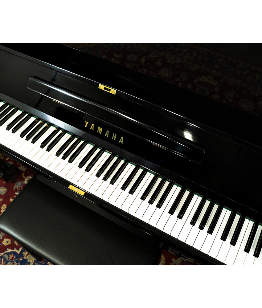 Yamaha 48 U1H Upright Piano Polished Ebony SN: 1952774